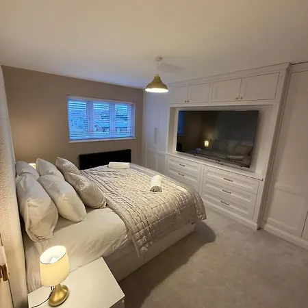 Dom wakacyjny Luxury Haxby House