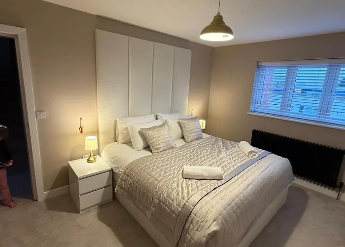 Haxby House - * York